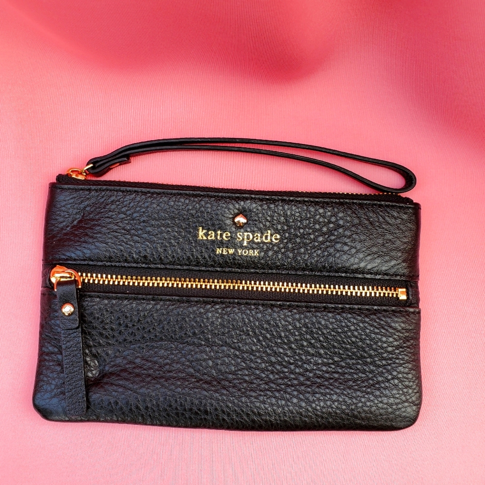 Kate Spade ♠️ wristlet/wallet
